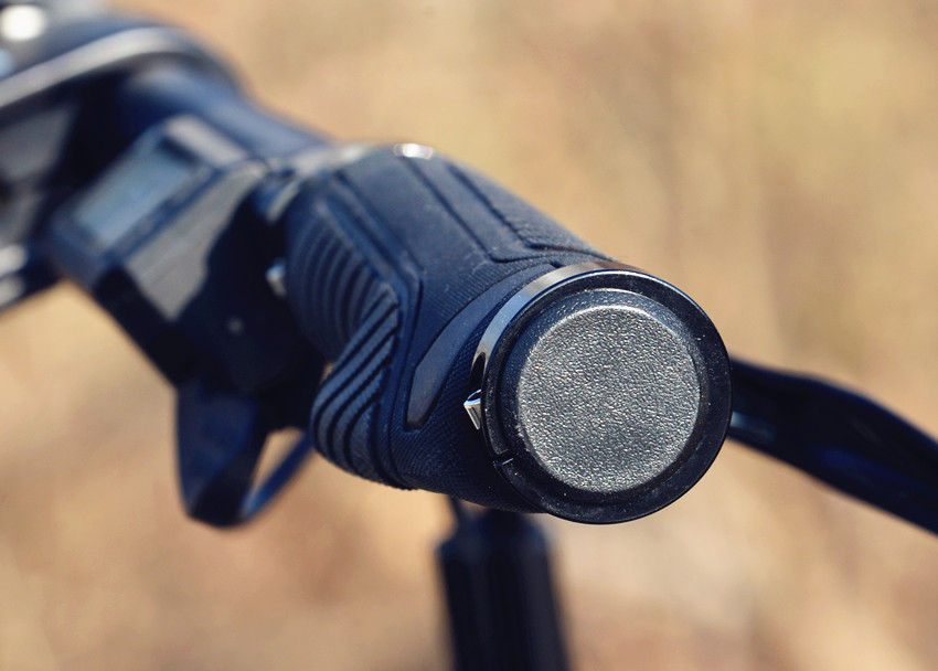 雅迪电动自行车怎么骑新手教程,菜鸟新手自行车骑行推荐