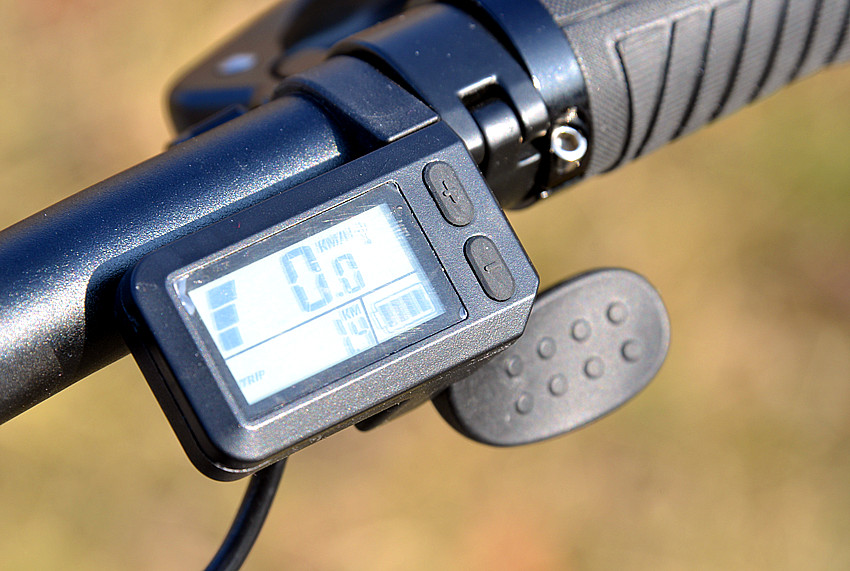 雅迪电动自行车怎么骑新手教程,菜鸟新手自行车骑行推荐