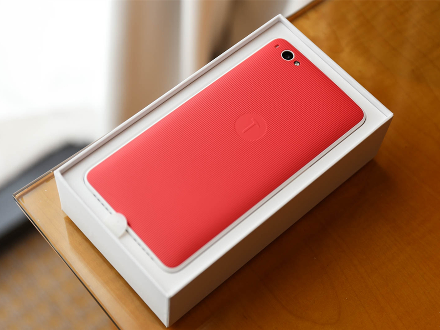 不爱土豪金,挑几款冰点价中国红数码产品过新年