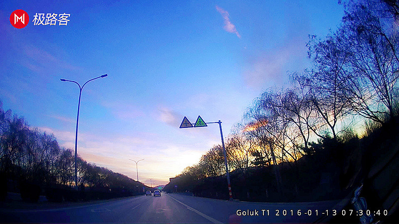 安全，畅玩兼得？极路客T1智能行车记录仪完美体验