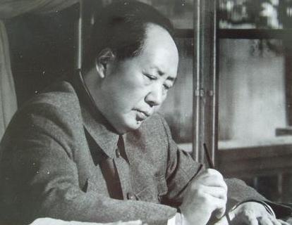 毛主席给谁写信说：你们如果很饥饿，我给你们送牛羊肉去？