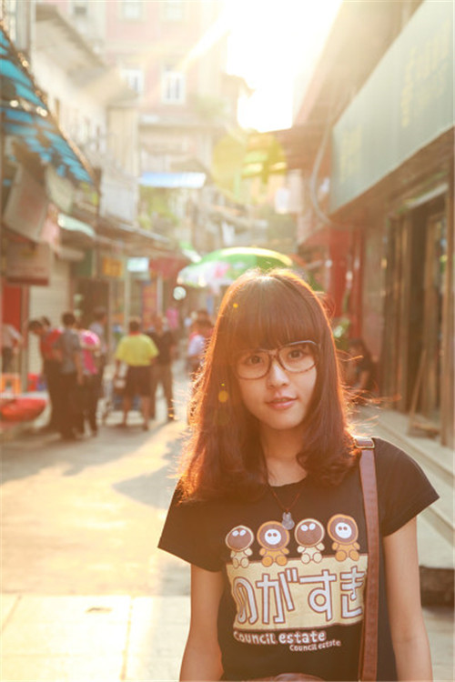 外地人眼中的云南昆明人,外地人眼里的云南彝族