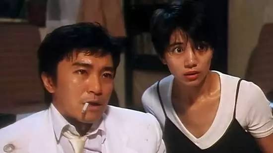 半数人18岁前看过*片A**?2015国人婚恋报告颠覆你想象