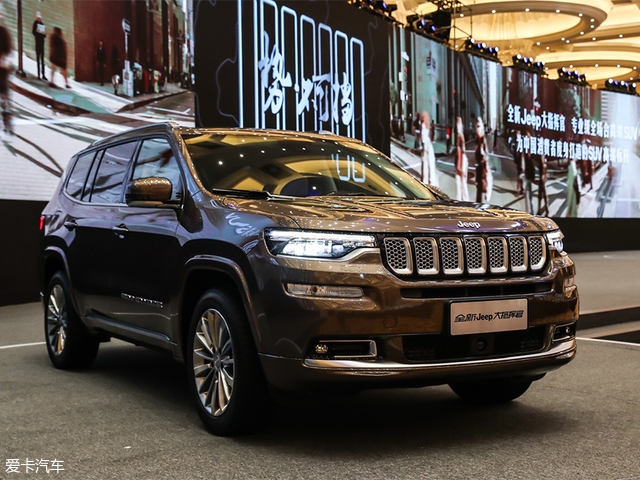 jeep大指挥官2020款夜鹰版,jeep大指挥官2021款落地价