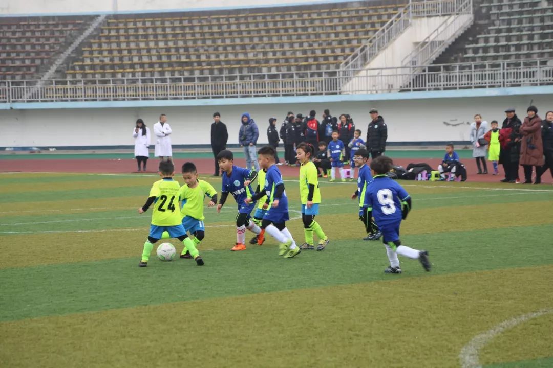 足球嫘祖乘风杯,嫘祖乘风杯