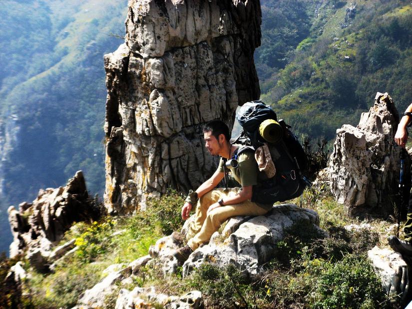 十字岭鸡冠梯环线,南太行鸡冠梯最险处