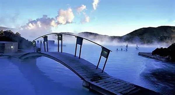 收藏!没泡过这些温泉的人生是不完整的!