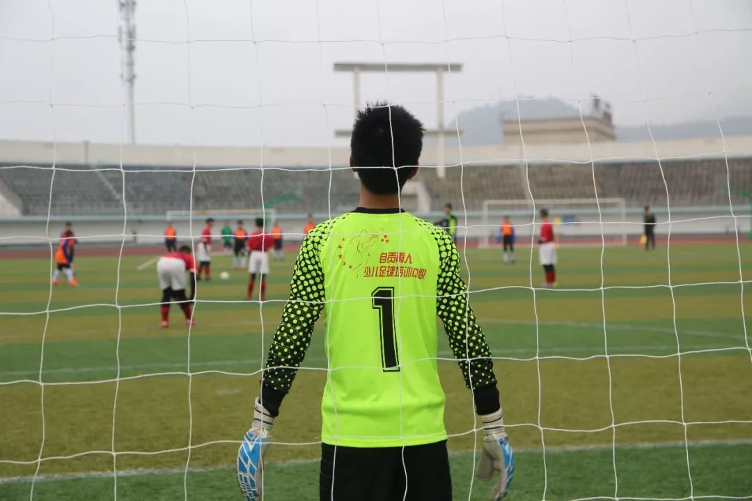 足球嫘祖乘风杯,嫘祖乘风杯
