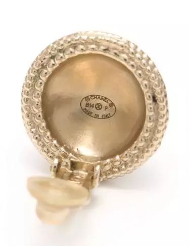 chanel饰品真假对比,chanel饰品包装盒真假鉴别