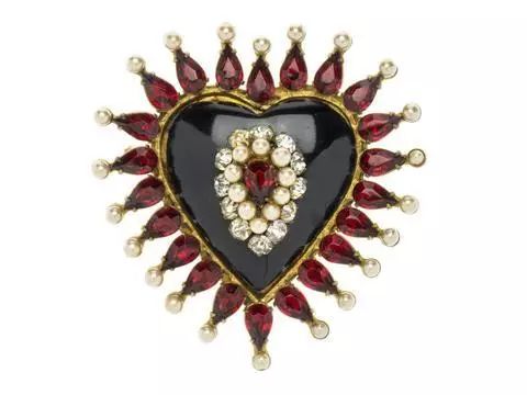 chanel饰品真假对比,chanel饰品包装盒真假鉴别