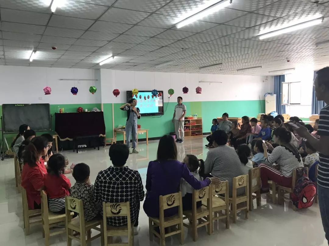 凤凰艺术双语幼儿园亲子跳舞,曲周县凤凰艺术幼儿园报名方式