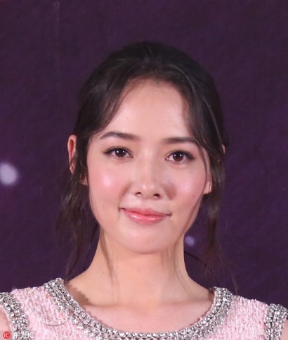 杨幂面部高清大图,杨幂高光修容