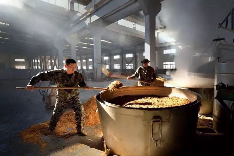 年终福利来啦！分享集赞得年货！