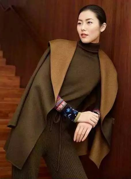 章子怡奢侈品价格,章子怡同款羽毛西服