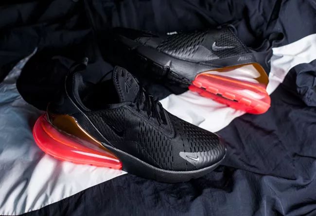 max270气垫测评,airmax270气垫多重可以踩开