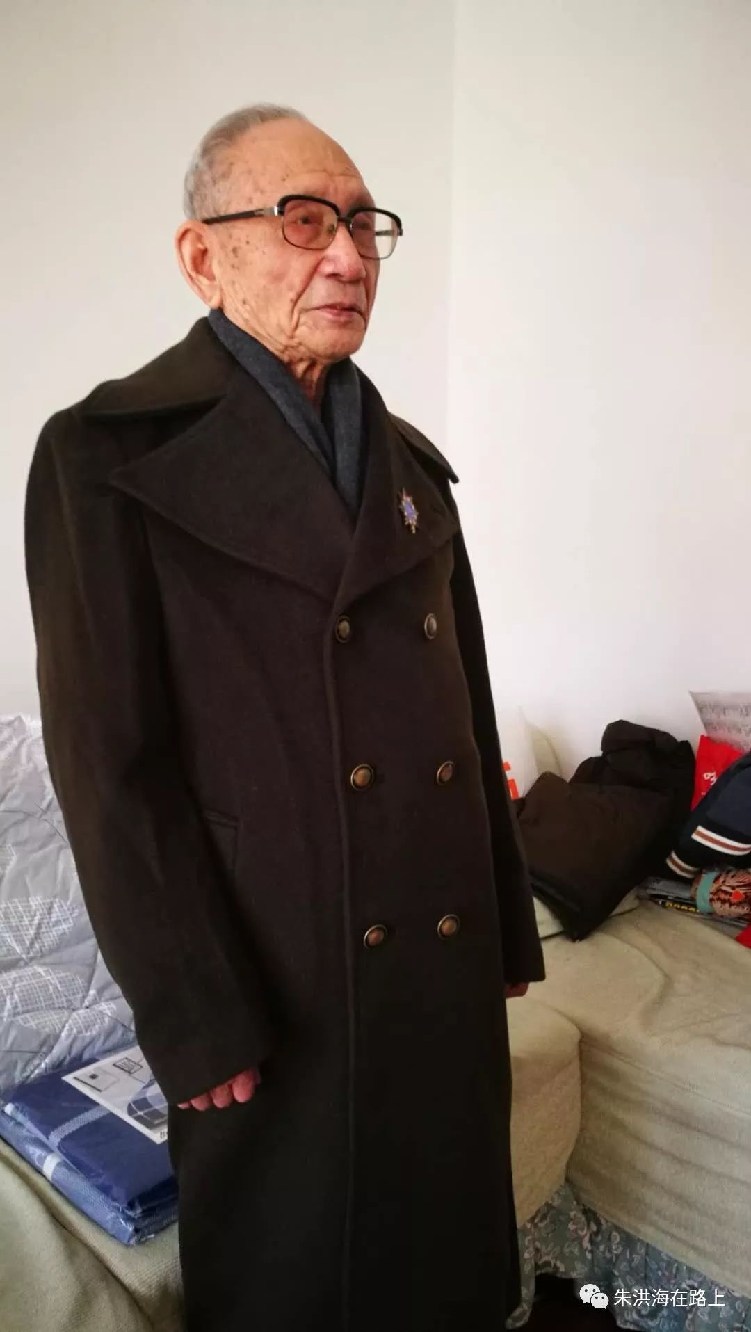 “发财中国年”，辽宁20位百岁抗战老兵向全国关爱老兵志愿者拜年