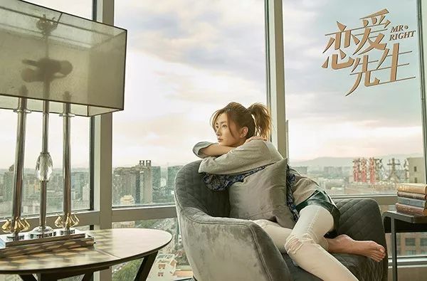 江疏影同款双黑天鹅,get江疏影同款