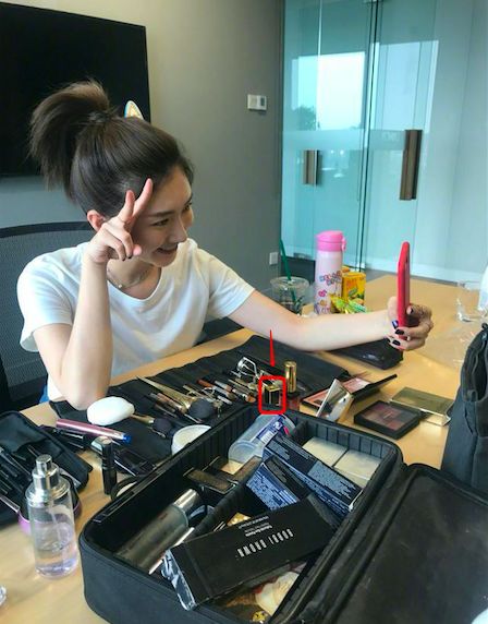 江疏影同款双黑天鹅,get江疏影同款