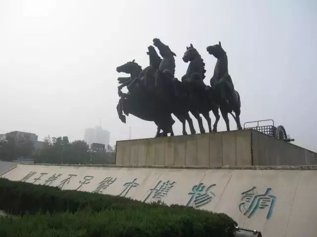 洛阳大型文化广场,洛阳著名广场