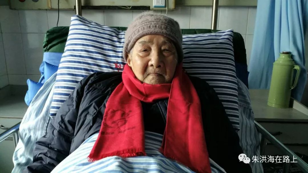 “发财中国年”，辽宁20位百岁抗战老兵向全国关爱老兵志愿者拜年