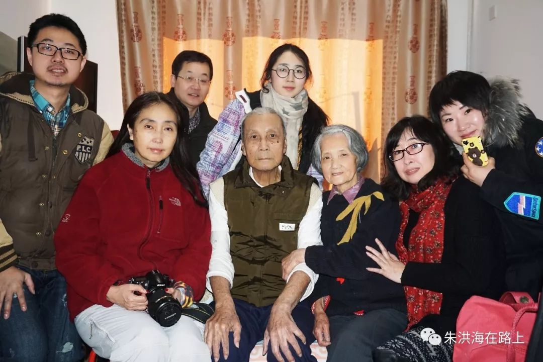 “发财中国年”，辽宁20位百岁抗战老兵向全国关爱老兵志愿者拜年