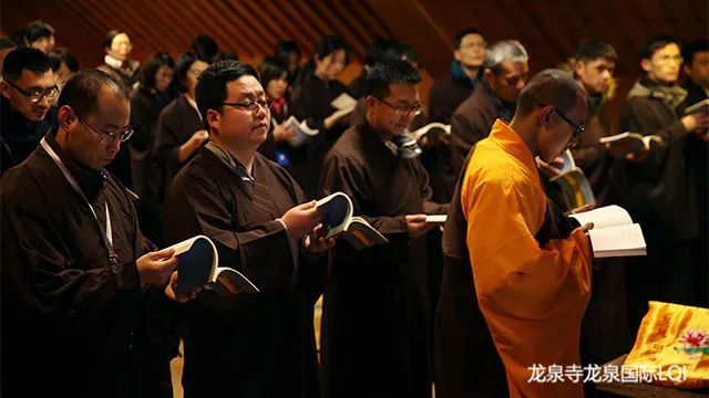 龙泉寺举办首次英文精进共修法会|LQFirstEnglishPracticeDharmaAssembly