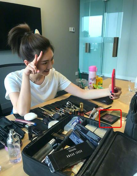 江疏影同款双黑天鹅,get江疏影同款