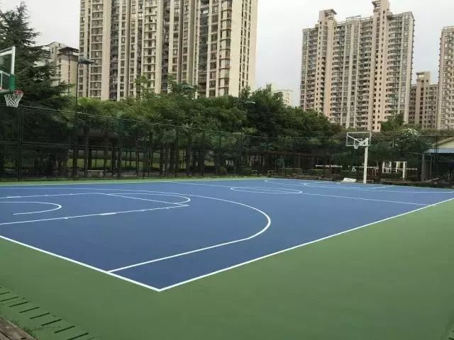 春节七天别长膘，运动场上“泡一泡”，这些运动场就在你家门口！