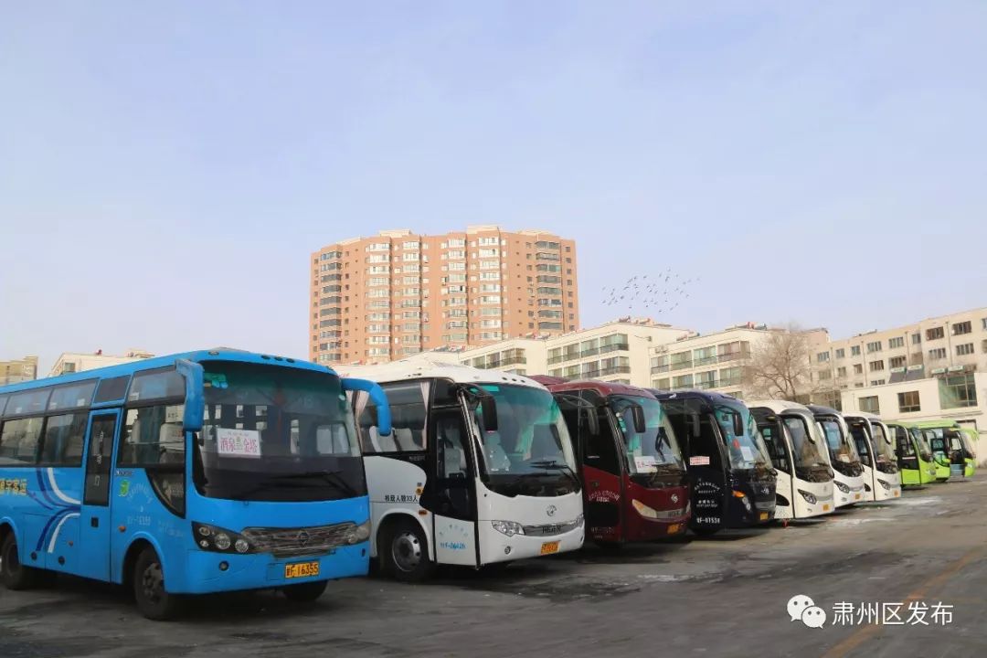 温暖回家路长春站迎春运出大招,春运回家路温暖与焦急并行