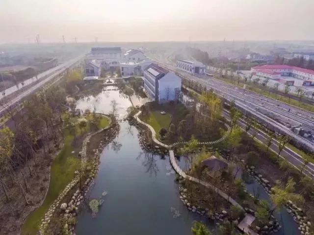 上海17号地铁能直达朱家角镇,上海朱家角地铁17号线出口