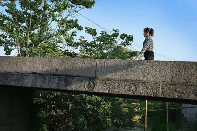 上海17号地铁能直达朱家角镇,上海朱家角地铁17号线出口