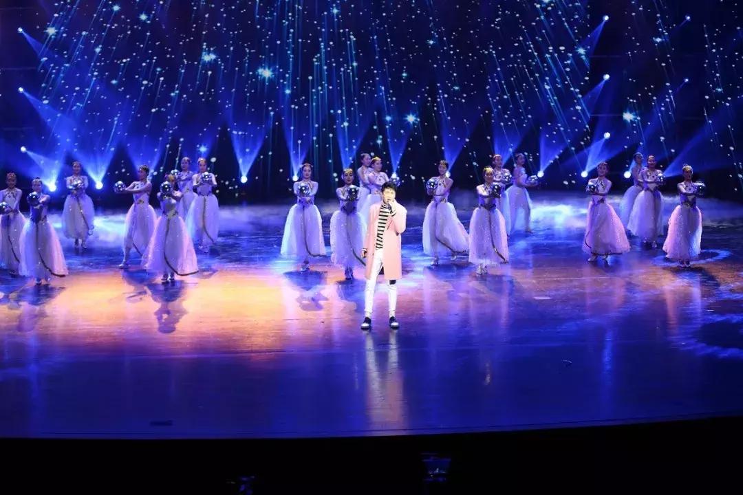 点赞！鄂尔多斯在这场足球盛典中获得集体、个人14项大奖！