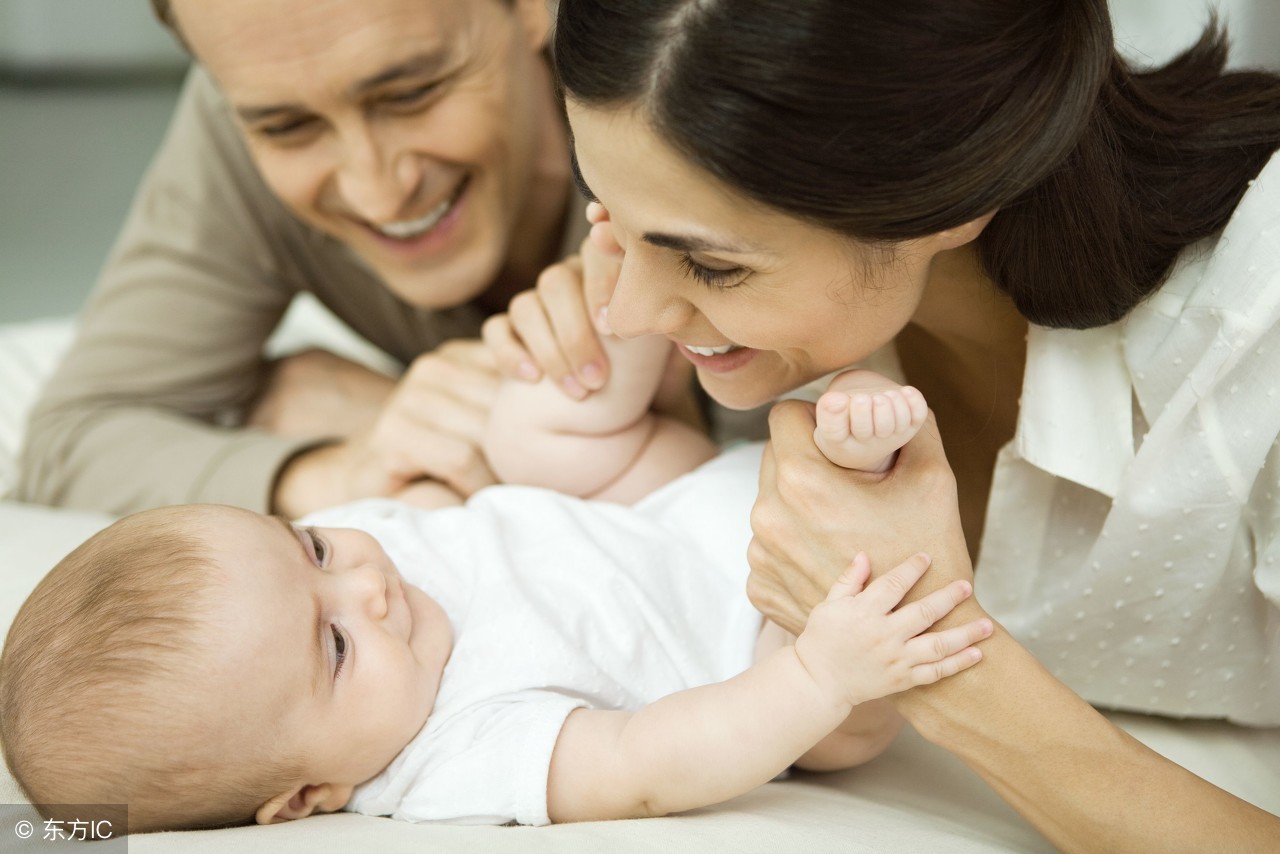 总在朋友圈晒娃好吗,你会在朋友圈晒娃成绩吗