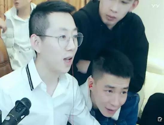 网红王小源生日庆典,利哥携众舞帝主播现场祝福,快手YY大咖齐聚