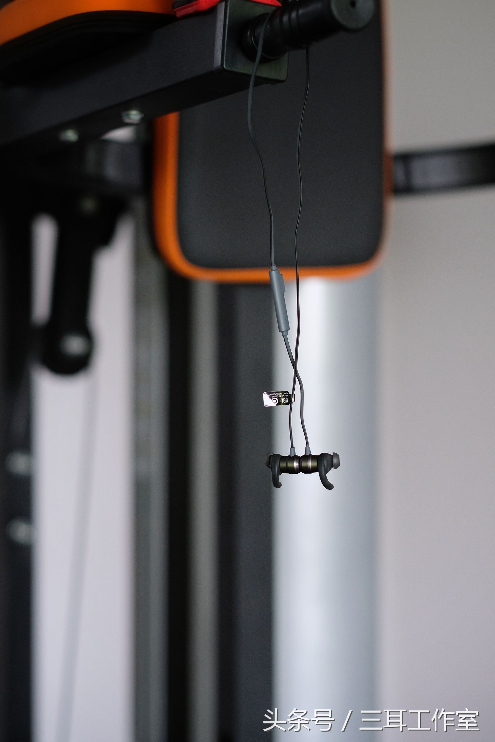 jblt280tws真无线蓝牙耳机评测,jblt280bt蓝牙耳机视频评测