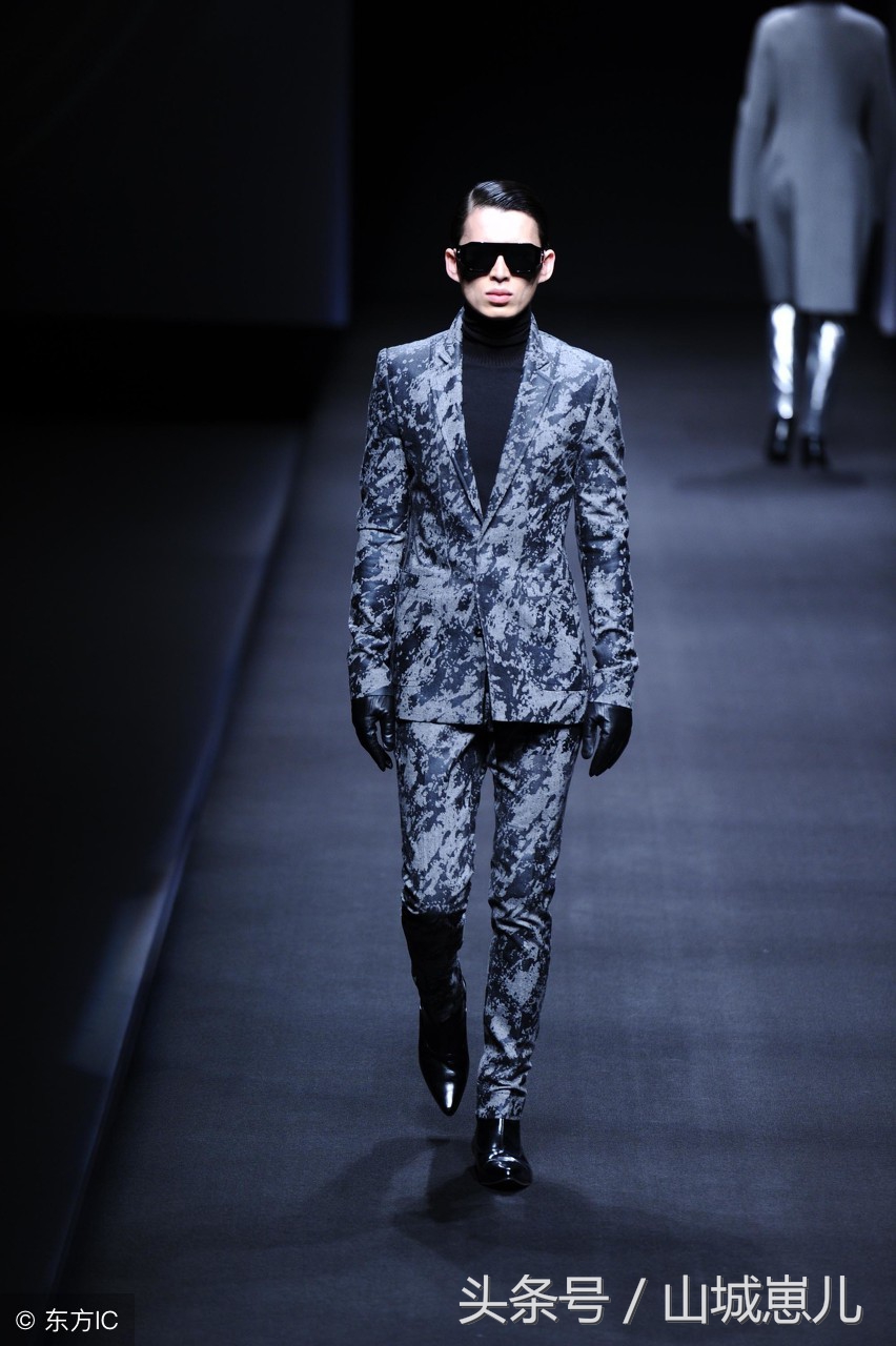 世界顶级奢侈品服装排行,世界十大奢侈品服饰