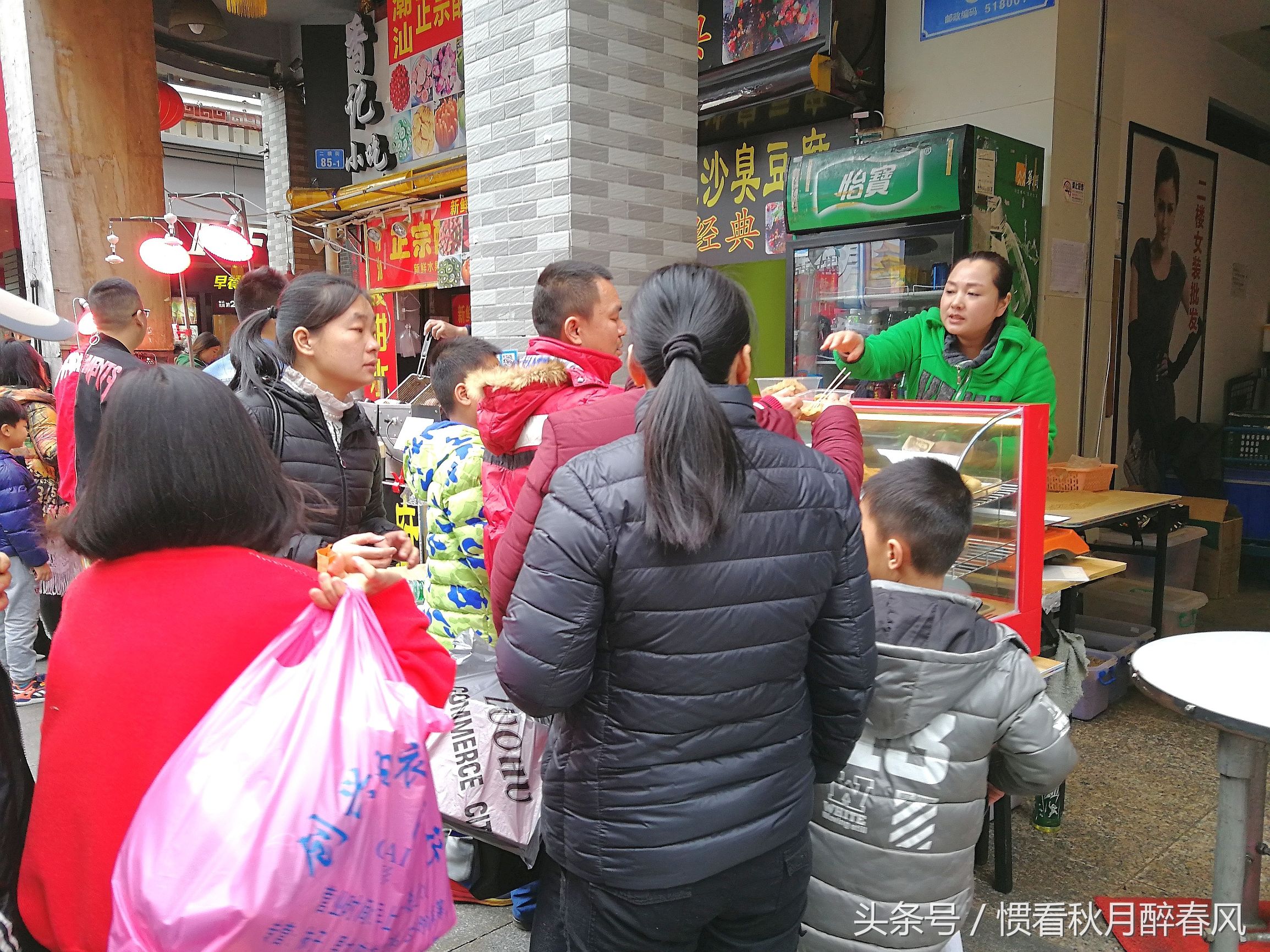 10年的深圳东门步行街,深圳东门步行街最值得逛的一条街