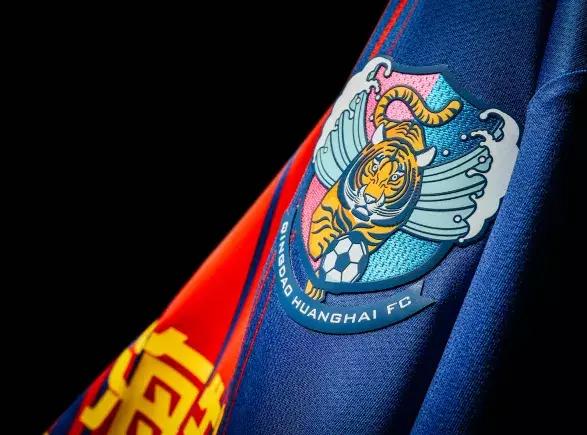 kelme新赛季足球训练服,kelme足球中甲