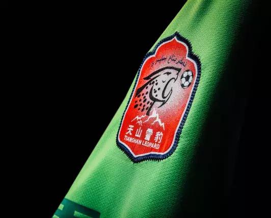 kelme新赛季足球训练服,kelme足球中甲