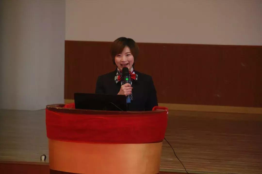 都江堰：「别样的辞旧迎新」专业做教育，用心讲故事