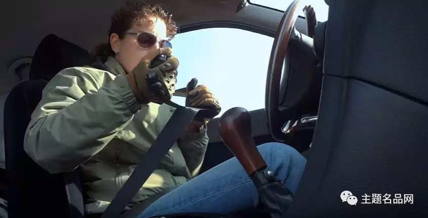 极端武力警察,极端武力多功能匕首