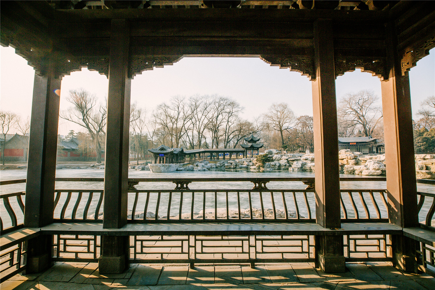 驾比速T5，冬日太原暖心游