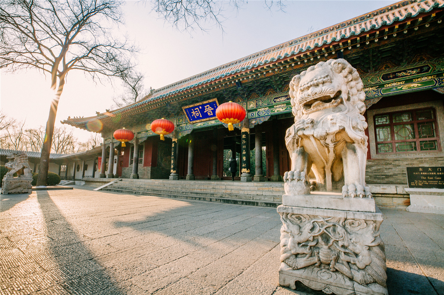 驾比速T5，冬日太原暖心游