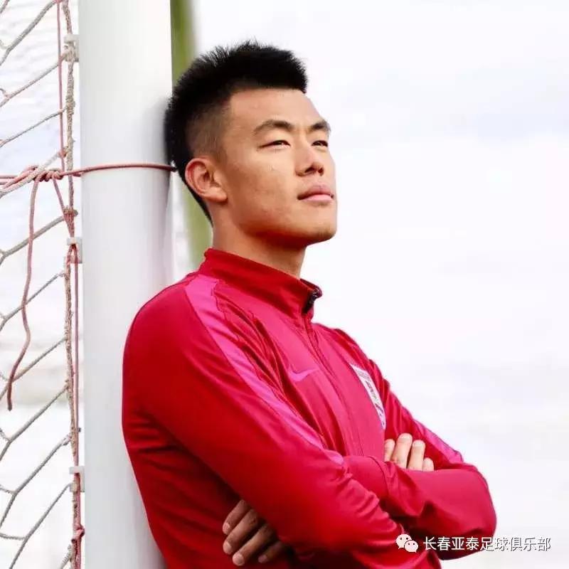 谭龙踢中超视频,谭龙中超失误