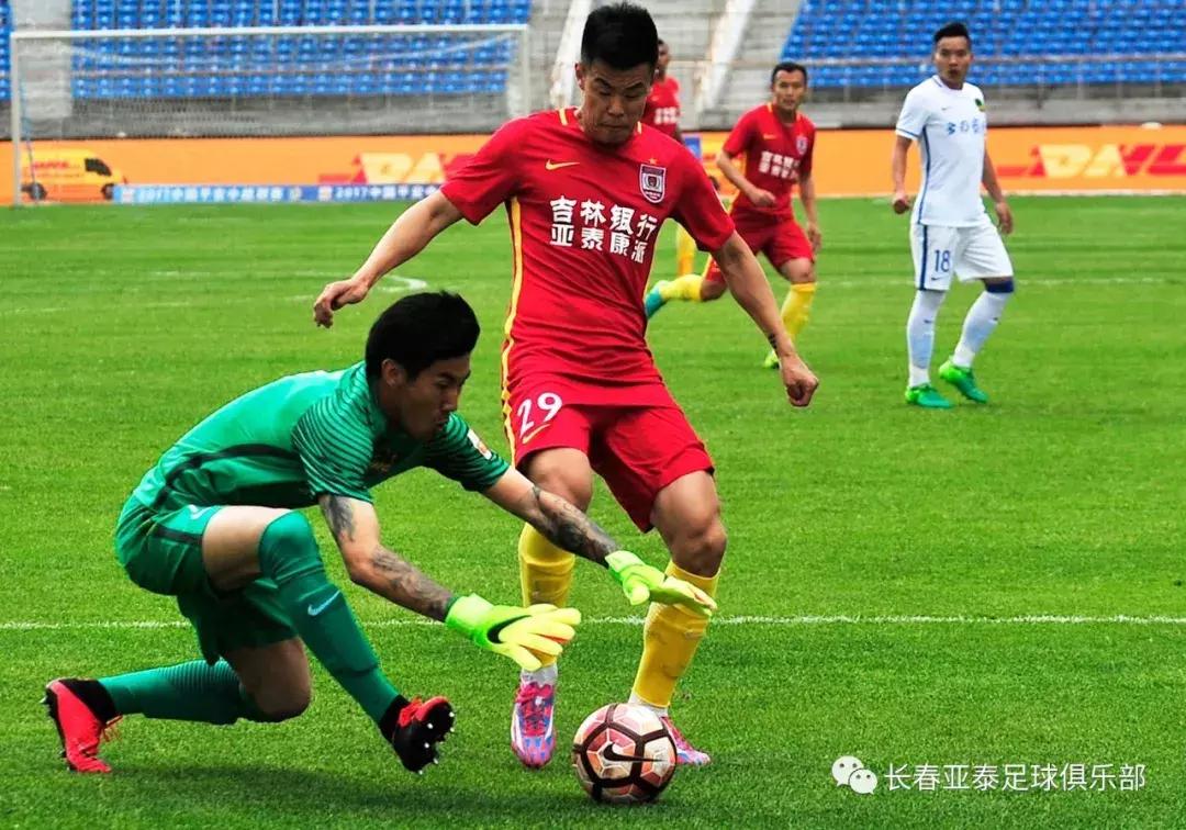 谭龙踢中超视频,谭龙中超失误