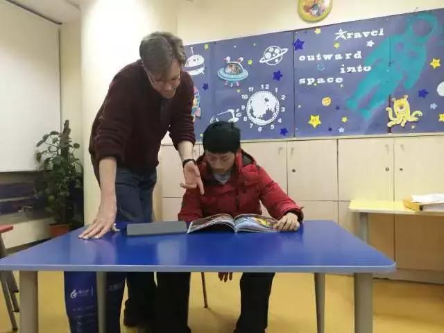 橙长有态度｜他轻松通过了南外「全英文」加试