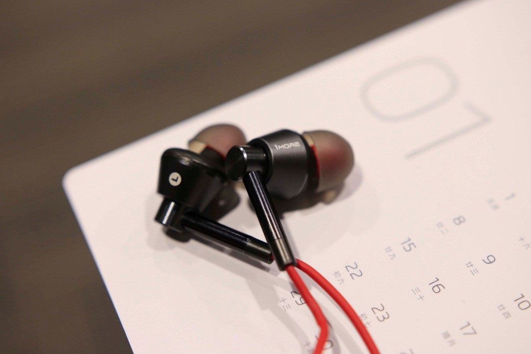 1more降噪最好的耳机,1more入耳式耳机推荐