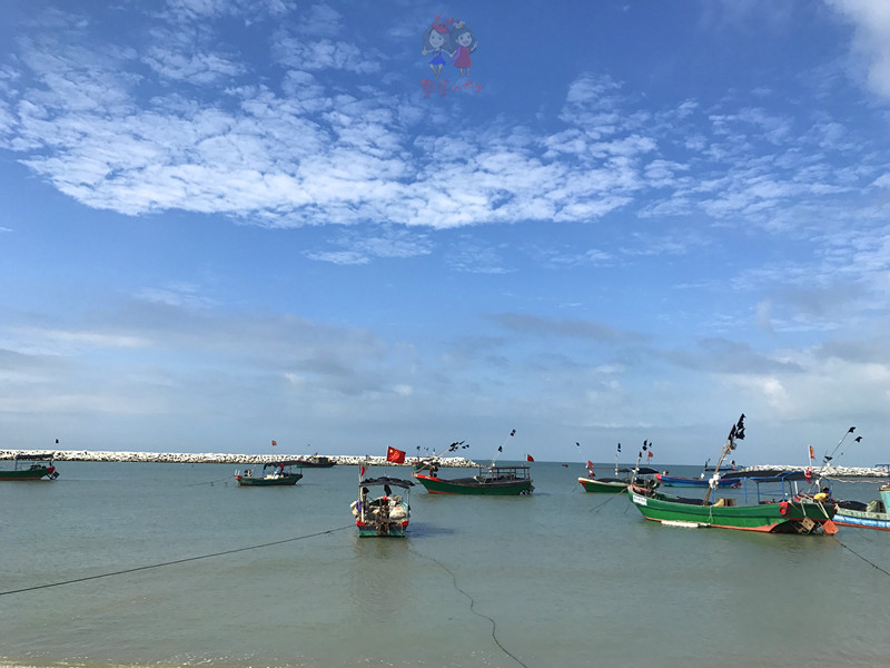 看我国仅次于死海和红海的最咸海区！吃比广东还好吃的烤乳猪！