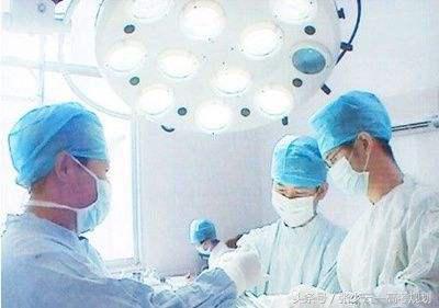 想报考医学类学校,医学类院校专业报考指南