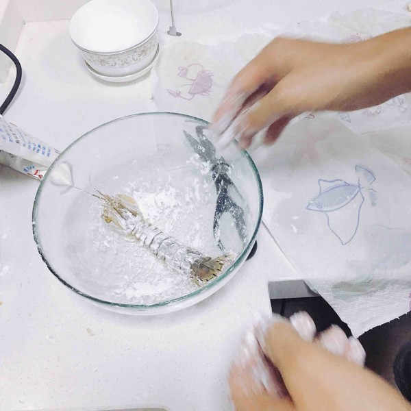 椒盐皮皮虾鲜香脆爽的做法,椒盐皮皮虾可以用冷冻皮皮虾做吗